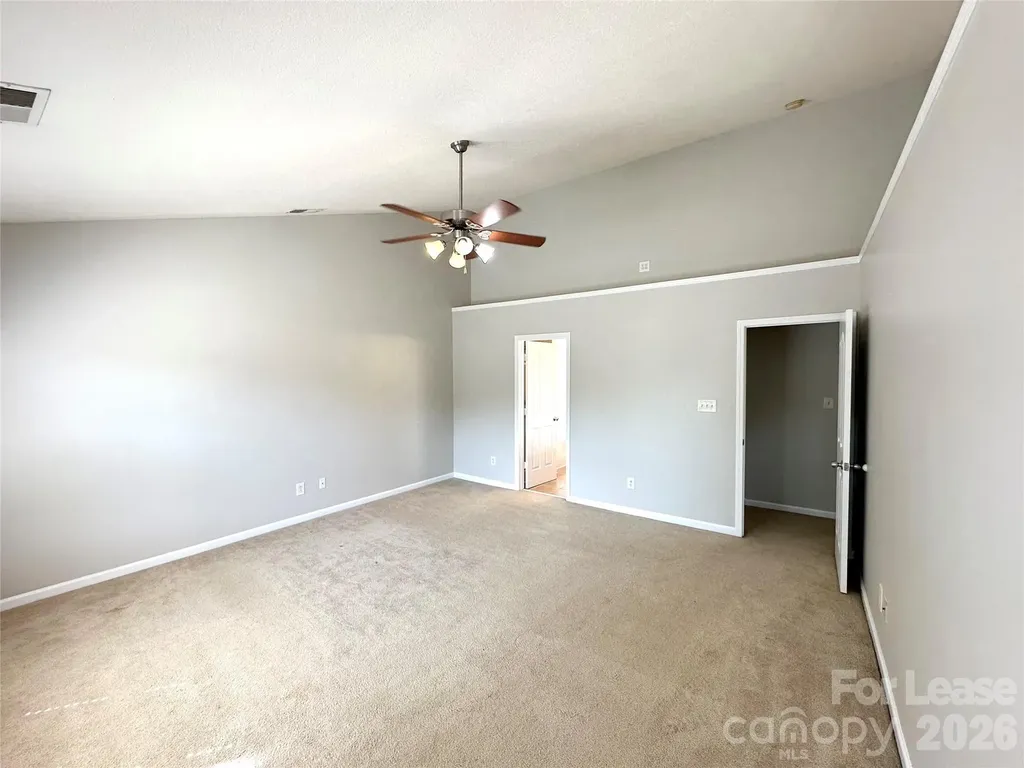 8227 Belmont Stables Drive Charlotte NC 28216