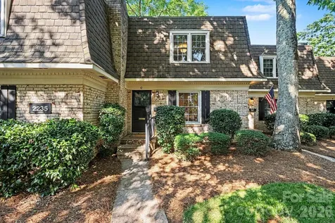 2235 Rexford Road Charlotte NC 28211