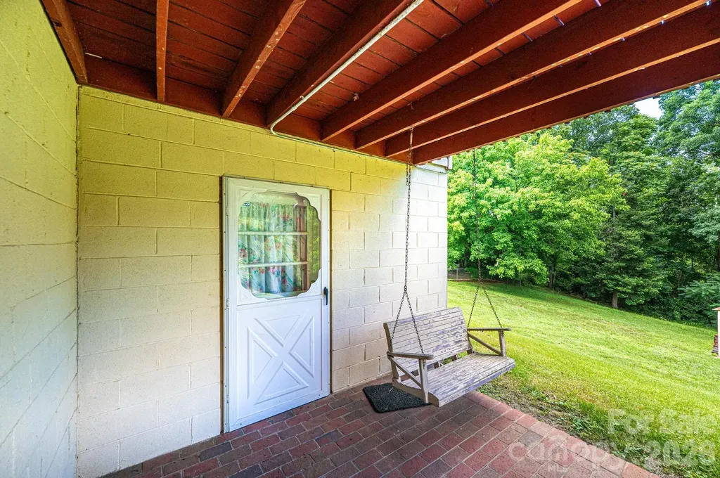 452 Swanson Drive SW Lenoir NC 28645