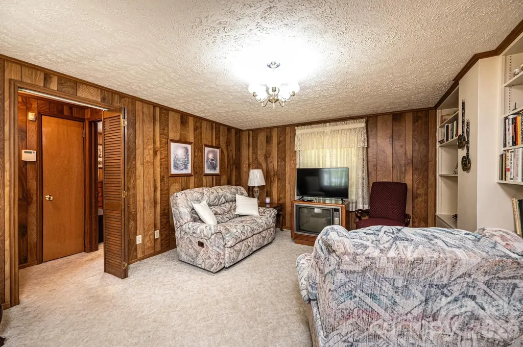 452 Swanson Drive SW Lenoir NC 28645