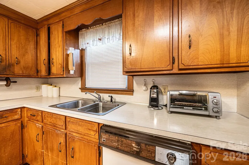 452 Swanson Drive SW Lenoir NC 28645