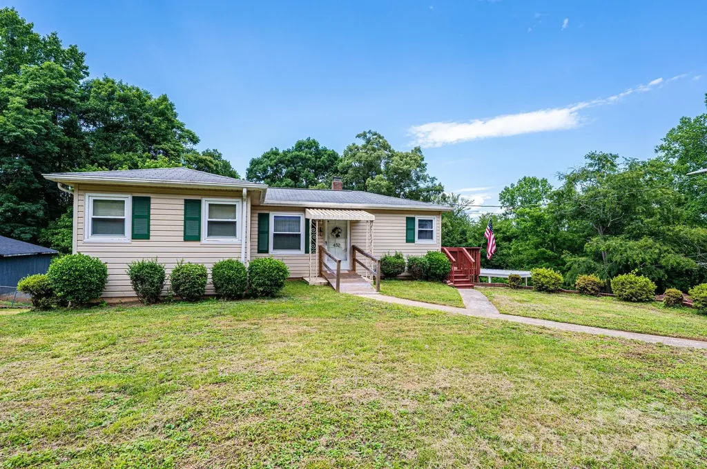 452 Swanson Drive SW Lenoir NC 28645