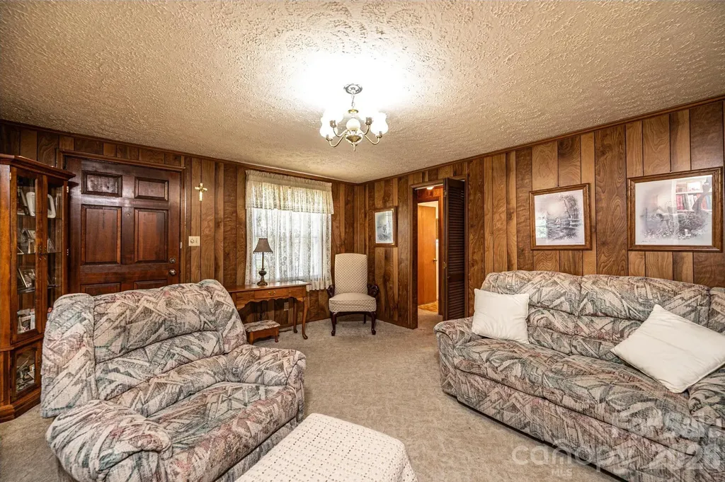 452 Swanson Drive SW Lenoir NC 28645