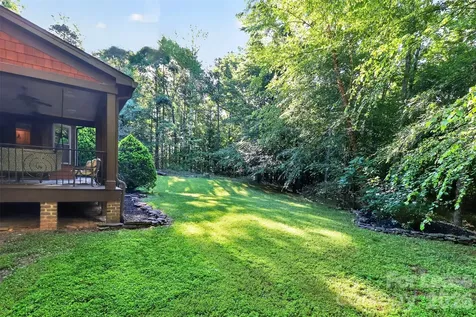 6031 Greystone Drive Matthews NC 28104
