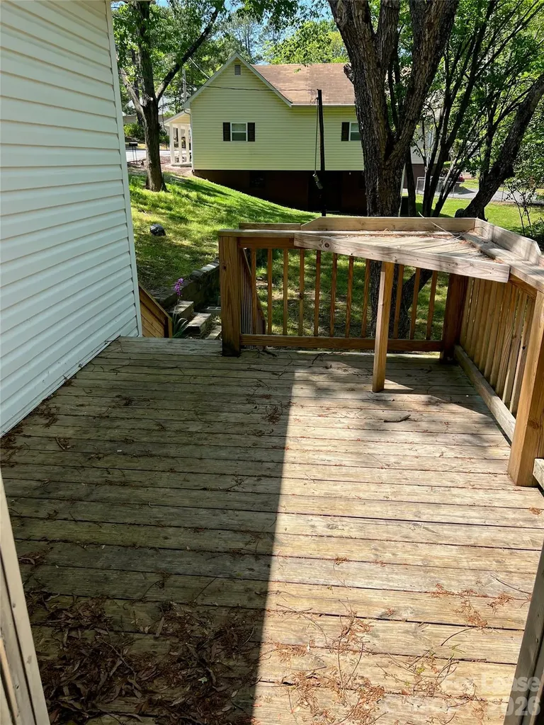 346 Nesbit Avenue Mooresville NC 28115