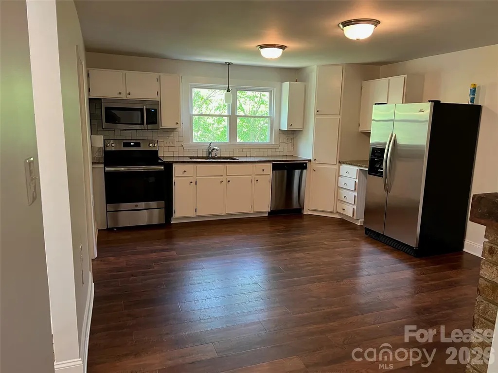 346 Nesbit Avenue Mooresville NC 28115