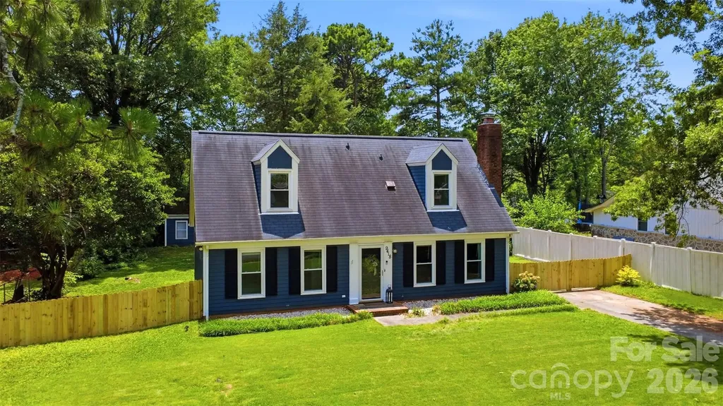 9418 Split Rail Lane Charlotte NC 28227