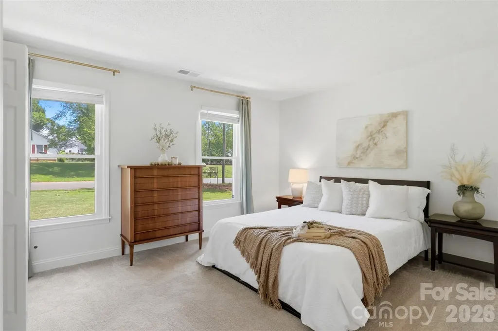 9418 Split Rail Lane Charlotte NC 28227