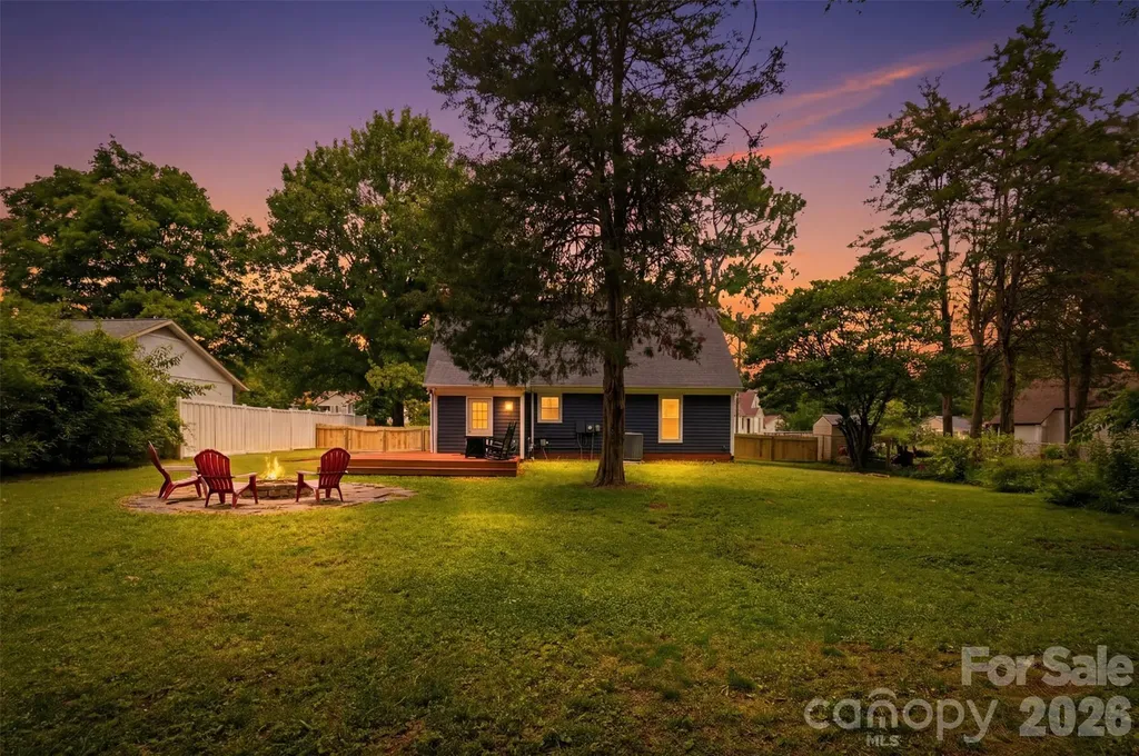 9418 Split Rail Lane Charlotte NC 28227