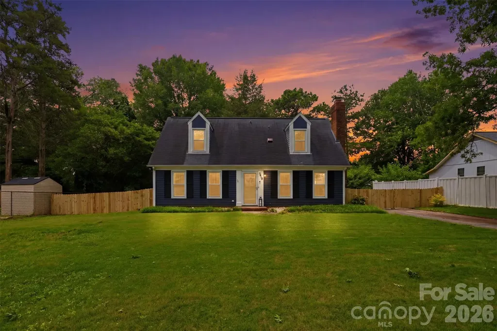 9418 Split Rail Lane Charlotte NC 28227