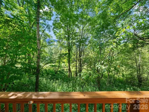 1896 State Hwy 80 S Burnsville NC 28714