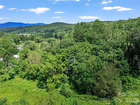1896 State Hwy 80 S Burnsville NC 28714