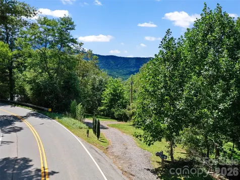 1896 State Hwy 80 S Burnsville NC 28714