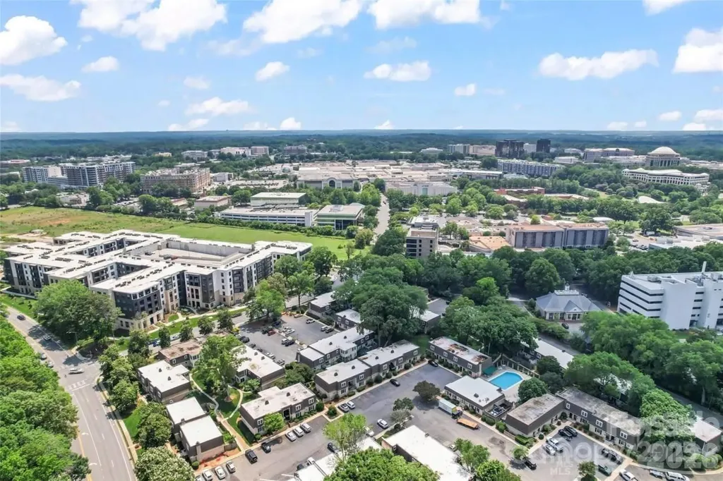 3520 Colony Road Charlotte NC 28211