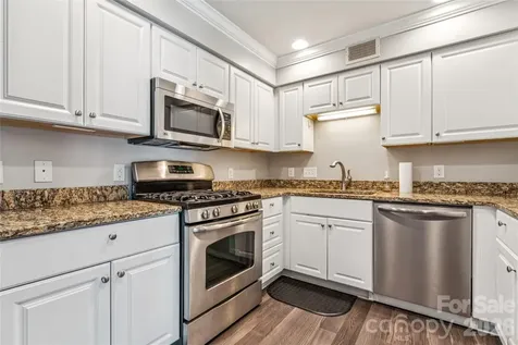 3520 Colony Road Charlotte NC 28211