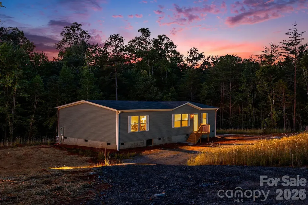 67 Vista Drive Nebo NC 28761