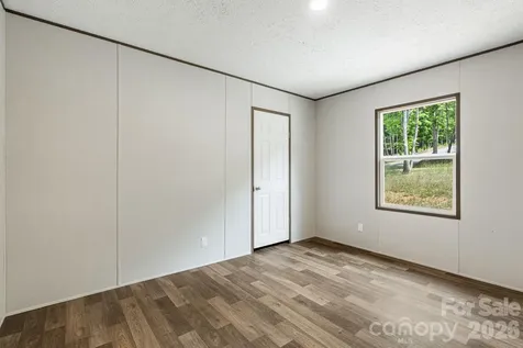 67 Vista Drive Nebo NC 28761