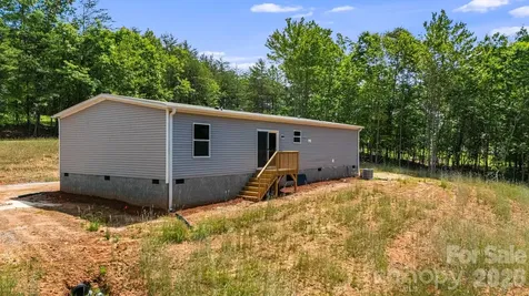 67 Vista Drive Nebo NC 28761