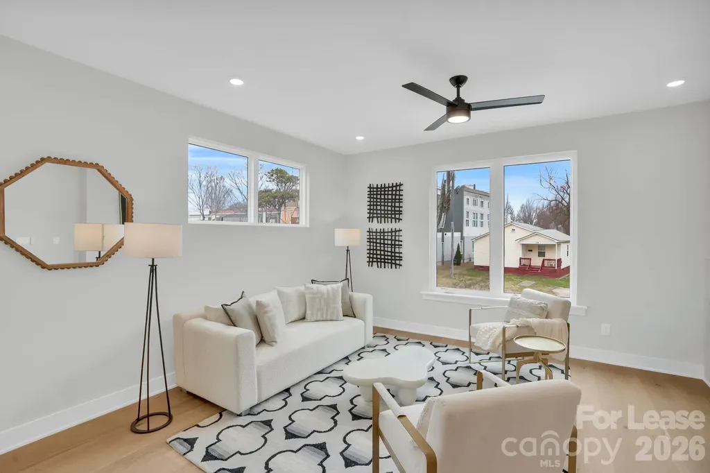 142 Mattoon Street Charlotte NC 28216
