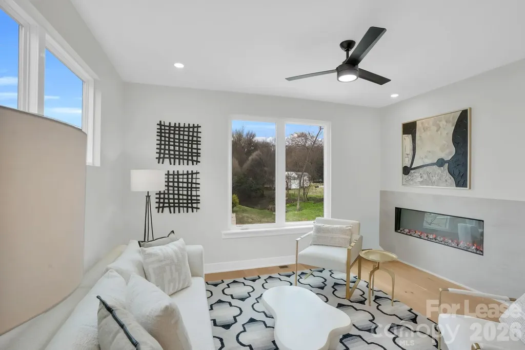 142 Mattoon Street Charlotte NC 28216