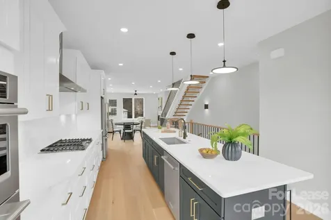 142 Mattoon Street Charlotte NC 28216