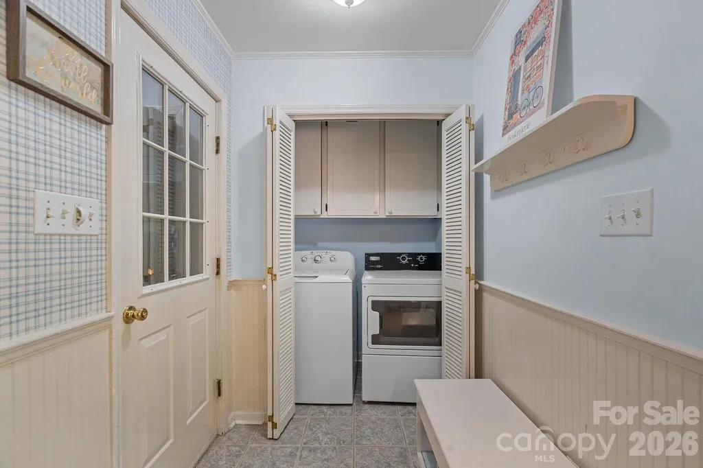 2099 Rock Springs Circle Denver NC 28037