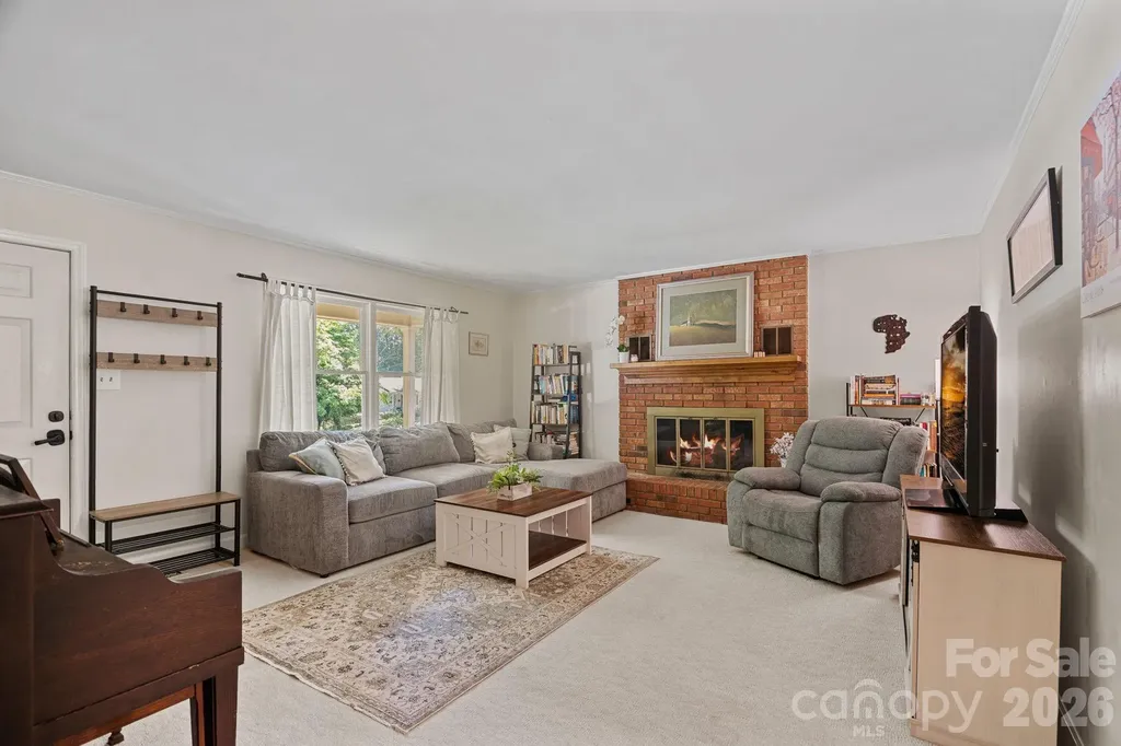 2099 Rock Springs Circle Denver NC 28037