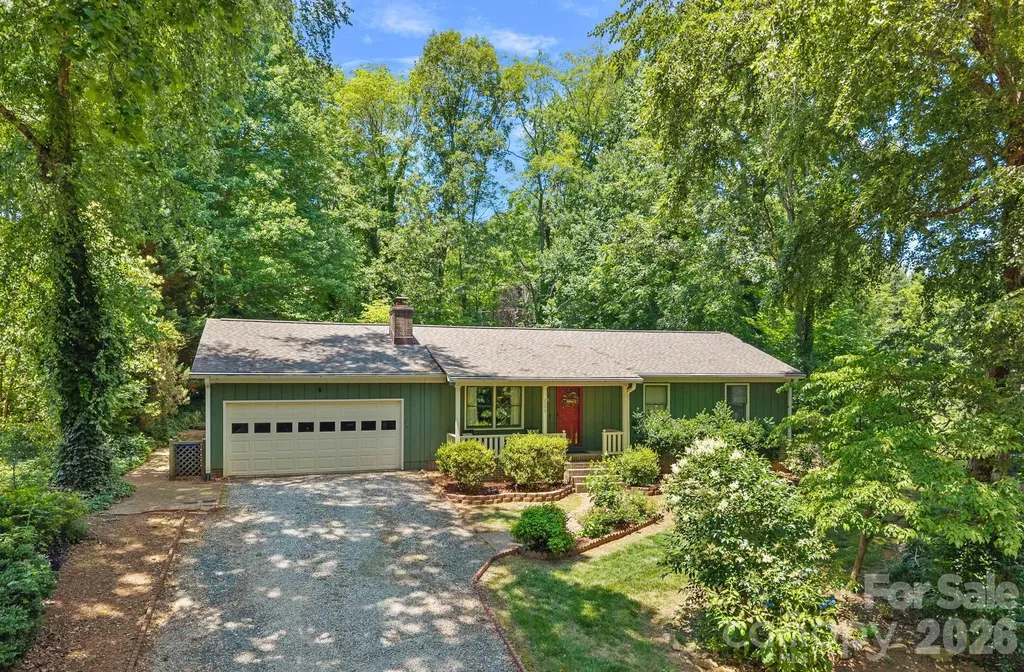 2099 Rock Springs Circle Denver NC 28037