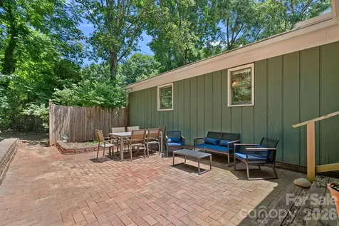 2099 Rock Springs Circle Denver NC 28037