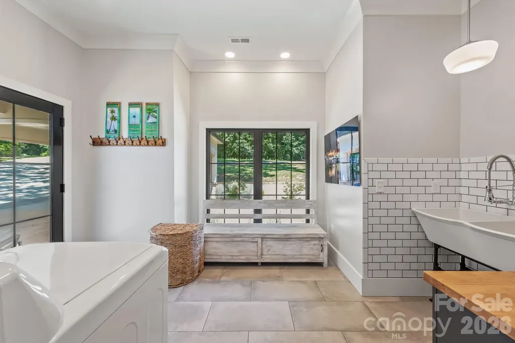 445 Sundown Road Mooresville NC 28117