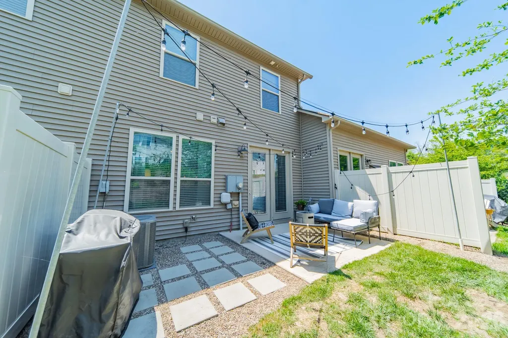 5636 Stonewells Drive Charlotte NC 28278