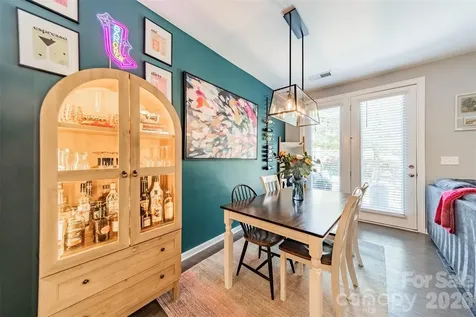 5636 Stonewells Drive Charlotte NC 28278