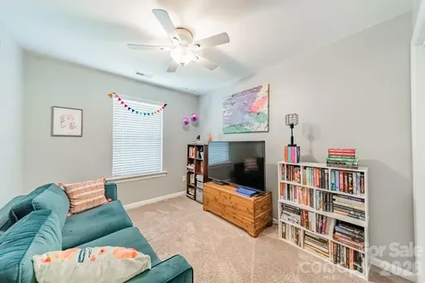 5636 Stonewells Drive Charlotte NC 28278