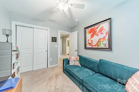 5636 Stonewells Drive Charlotte NC 28278