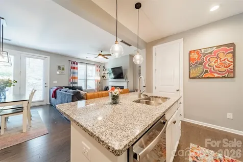 5636 Stonewells Drive Charlotte NC 28278