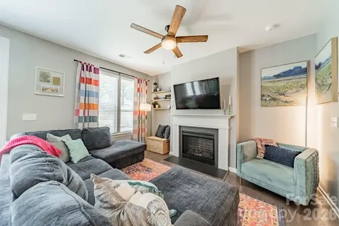 5636 Stonewells Drive Charlotte NC 28278