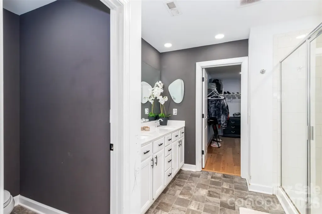 4314 Collingham Drive Charlotte NC 28273