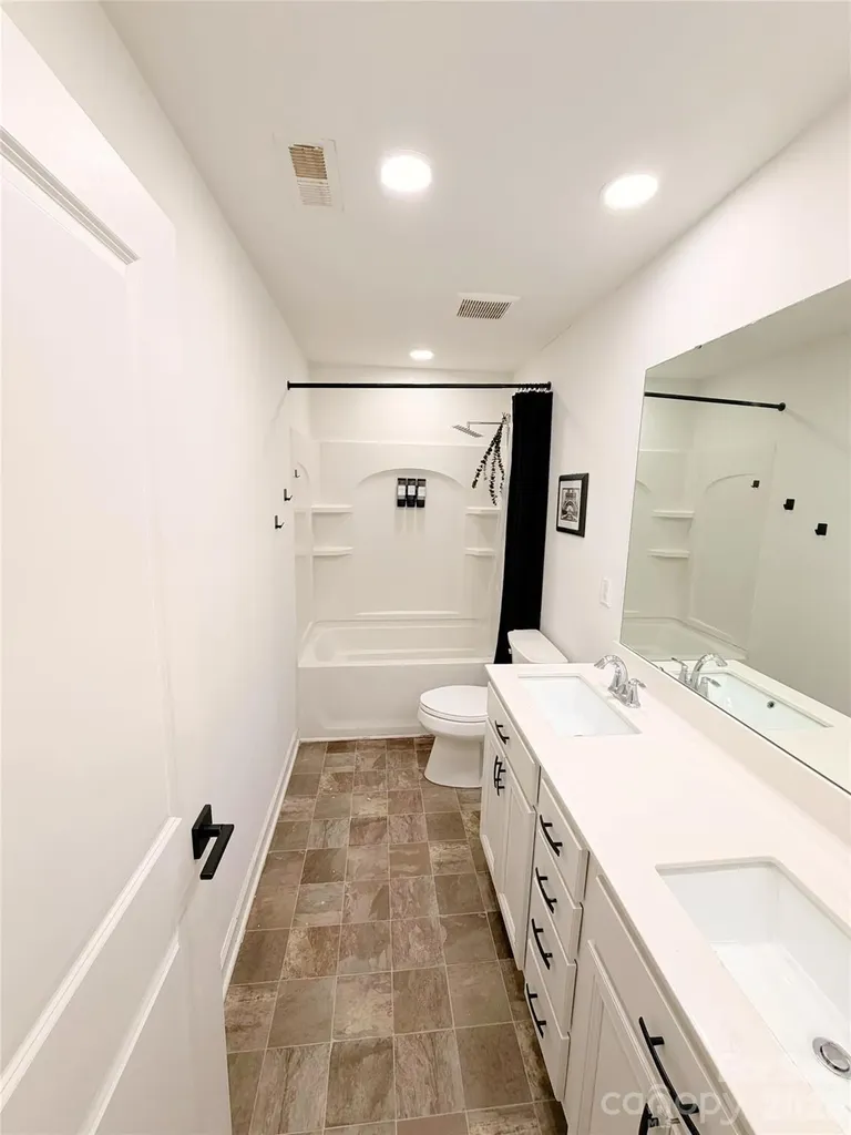 4314 Collingham Drive Charlotte NC 28273