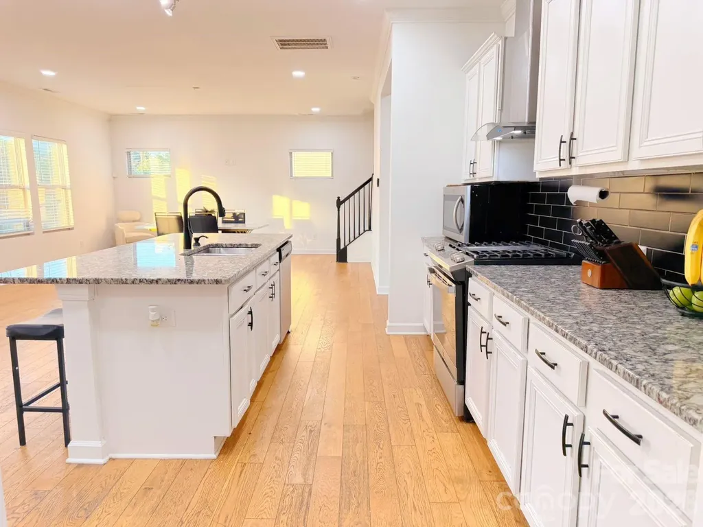 4314 Collingham Drive Charlotte NC 28273