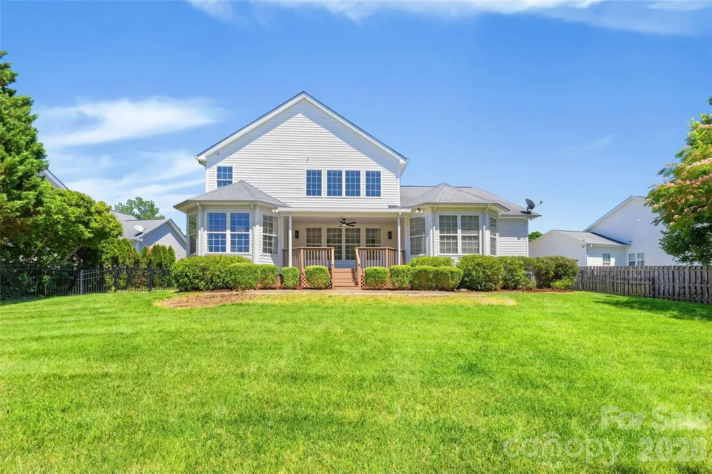 14724 Bridle Trace Lane Pineville NC 28134