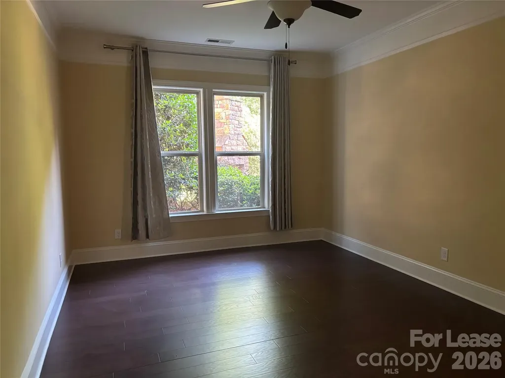 8811 Tamarron Drive Charlotte NC 28277