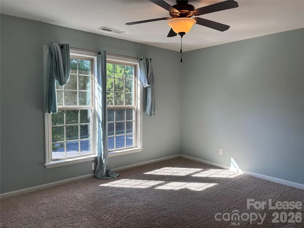 8811 Tamarron Drive Charlotte NC 28277