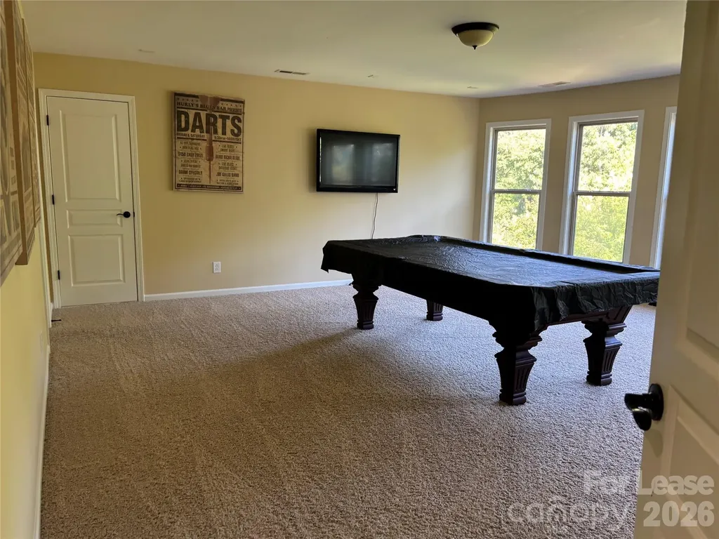 8811 Tamarron Drive Charlotte NC 28277