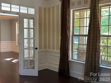 8811 Tamarron Drive Charlotte NC 28277