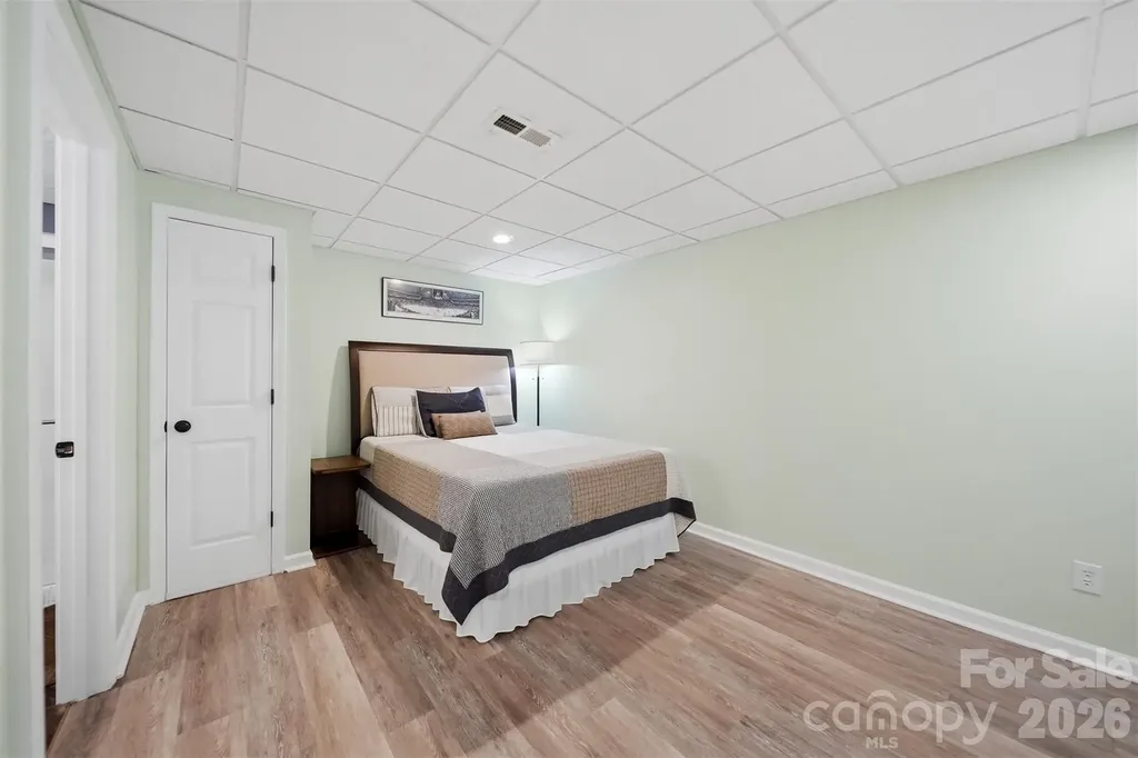 5780 Crown Terrace Hickory NC 28601