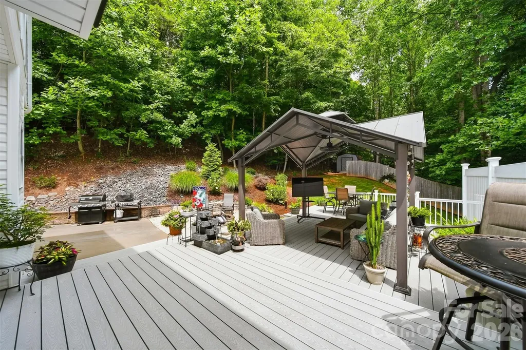 5780 Crown Terrace Hickory NC 28601