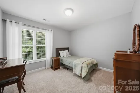 5780 Crown Terrace Hickory NC 28601