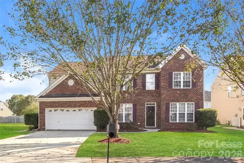 10202 Hawkeye Drive Charlotte NC 28273