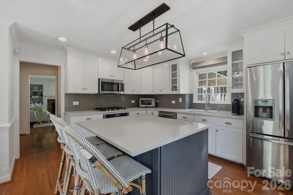 3901 Severn Avenue Charlotte NC 28210