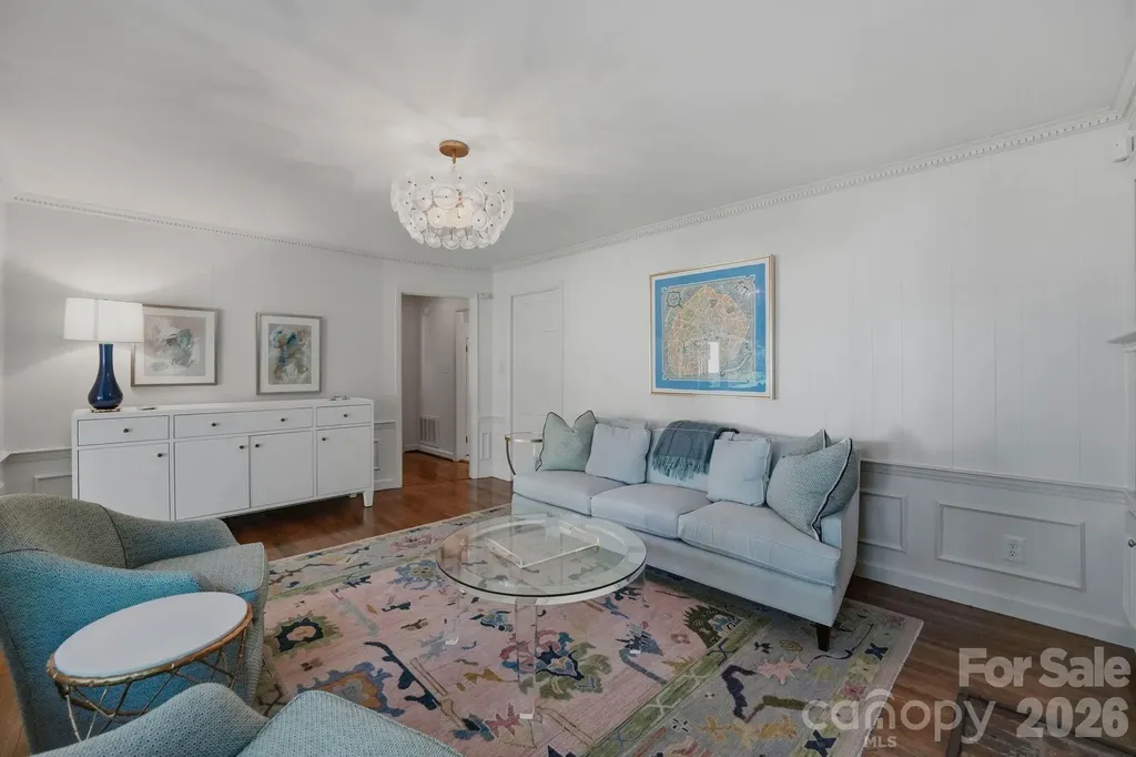 3901 Severn Avenue Charlotte NC 28210